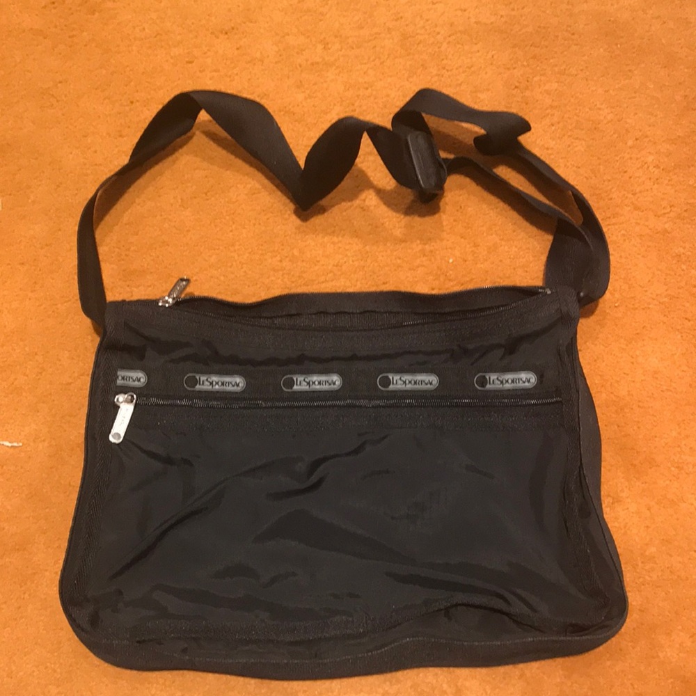 LeSportac cross body